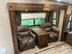 2017 Highland Ridge RV light