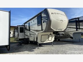 2017 Keystone Montana 3000RE for sale 300430043
