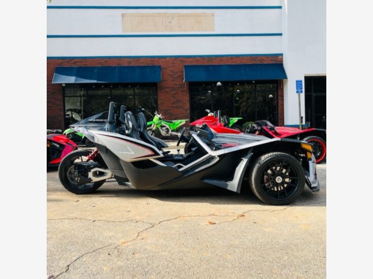 Thumbnail Photo undefined for 2017 Polaris Slingshot SLR