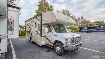 2017 Thor Four Winds 22B