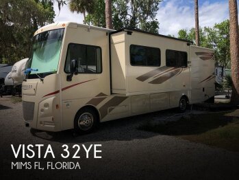 2017 Winnebago Vista 32YE