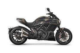 2018 Ducati Diavel Carbon specifications