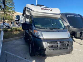 2018 Dynamax REV