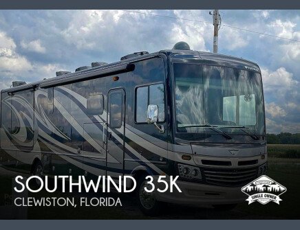 Thumbnail Photo undefined for 2018 Fleetwood Southwind 35K
