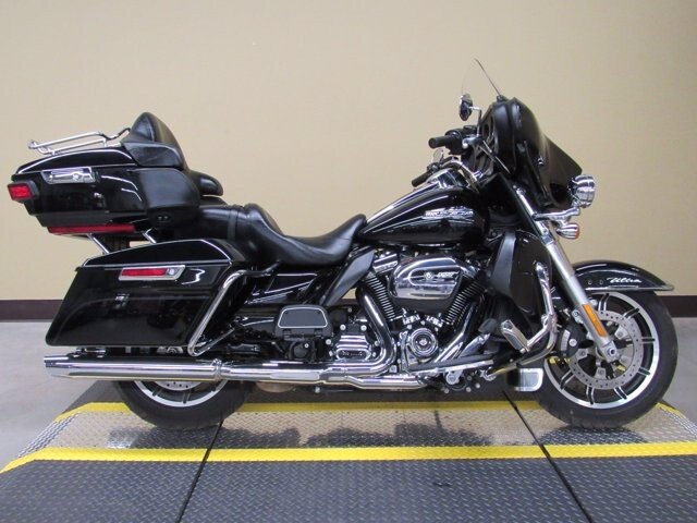 2018 street glide for sale