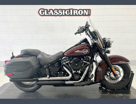 Thumbnail Photo undefined for 2018 Harley-Davidson Softail Heritage Classic
