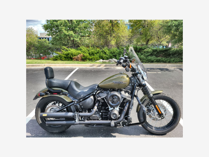 Thumbnail Photo undefined for 2018 Harley-Davidson Softail Street Bob
