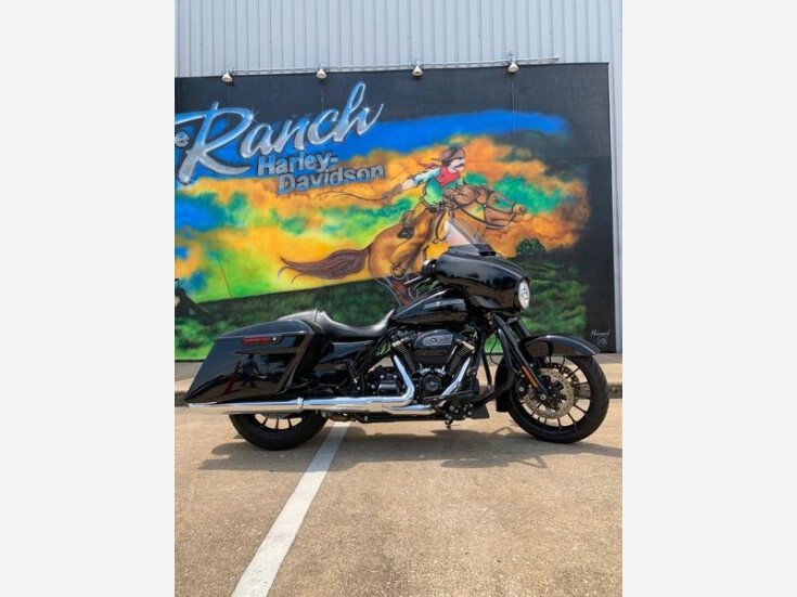 Photo for 2018 Harley-Davidson Touring