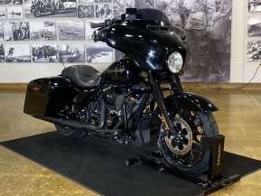 2018 Harley-Davidson Touring for sale 201605038