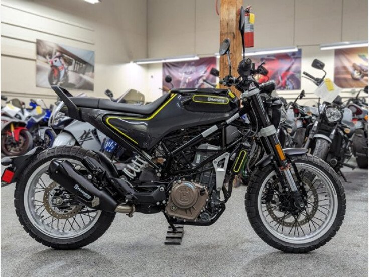 Thumbnail Photo undefined for 2018 Husqvarna Svartpilen 401