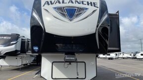2018 Keystone Avalanche for sale 300464201