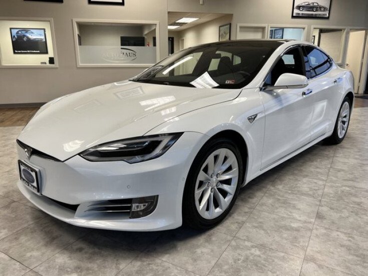 Thumbnail Photo undefined for 2018 Tesla Model S