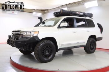 2018 Toyota Land Cruiser
