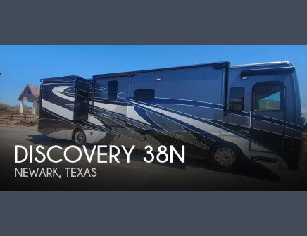 Thumbnail Photo undefined for 2019 Fleetwood Discovery 38N