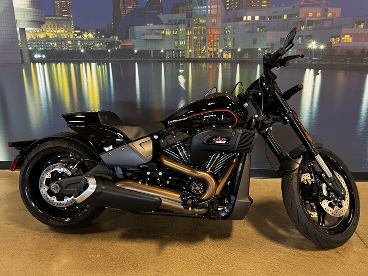 Thumbnail Photo undefined for 2019 Harley-Davidson Softail FXDR 114