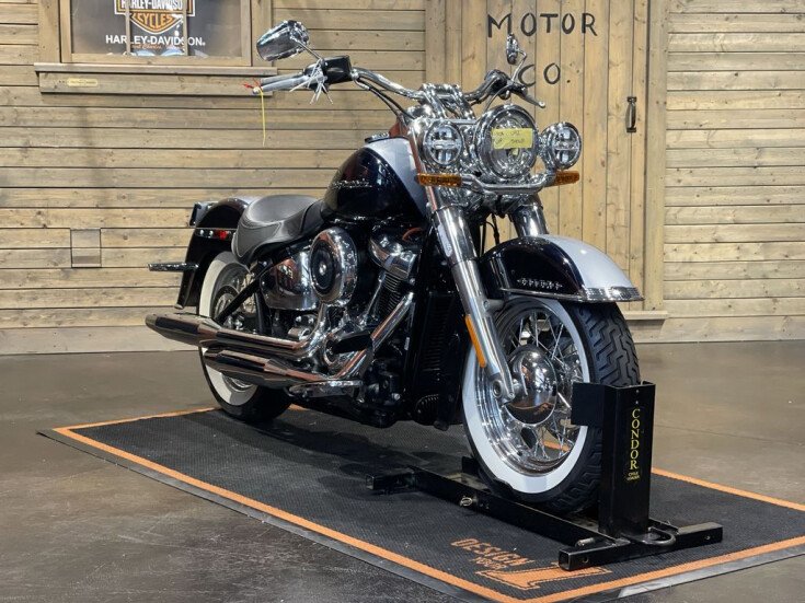 Thumbnail Photo undefined for 2019 Harley-Davidson Softail Deluxe