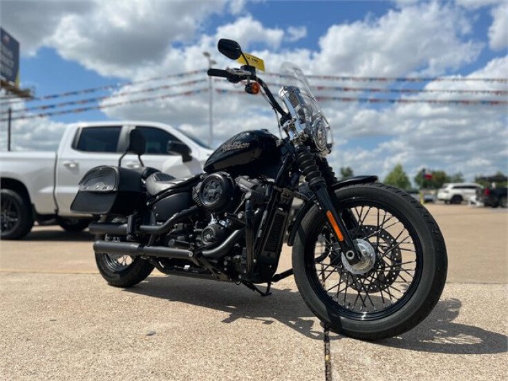 Thumbnail Photo undefined for 2019 Harley-Davidson Softail Street Bob