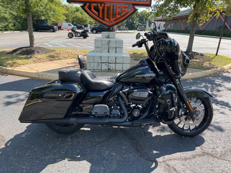 Thumbnail Photo undefined for 2019 Harley-Davidson Touring Street Glide Special
