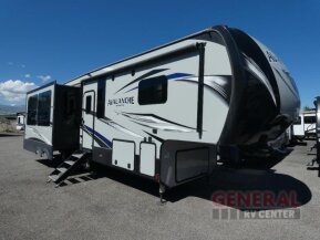 2019 Keystone Avalanche for sale 300501932