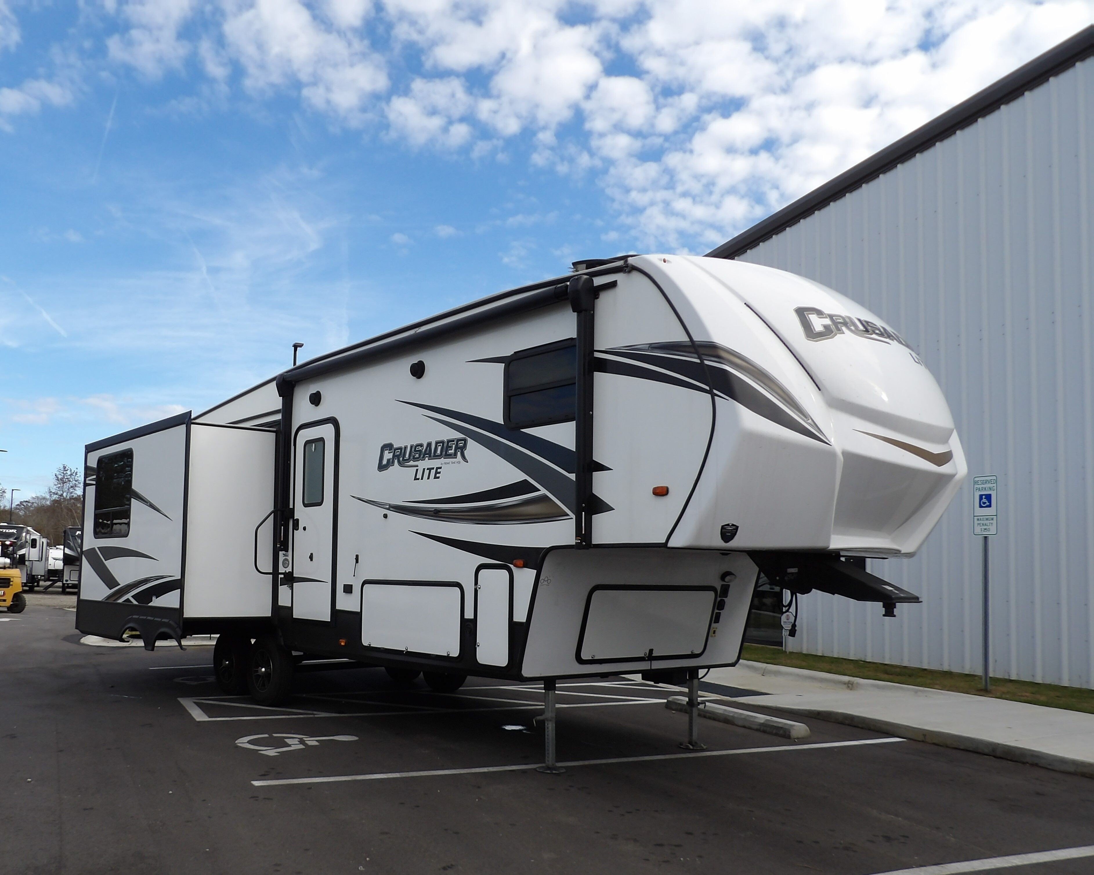 autotrader ontario travel trailers