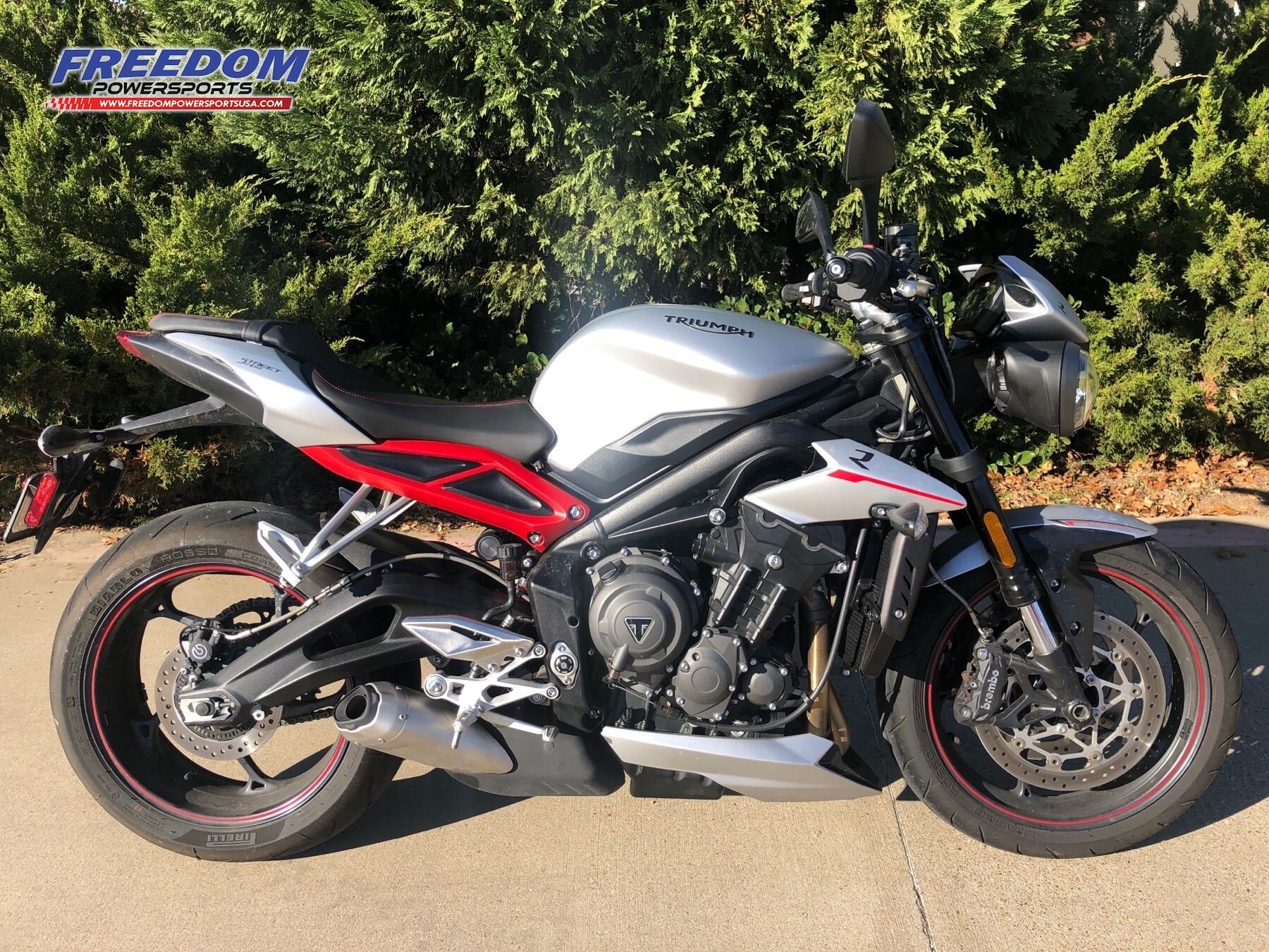 triumph street triple autotrader