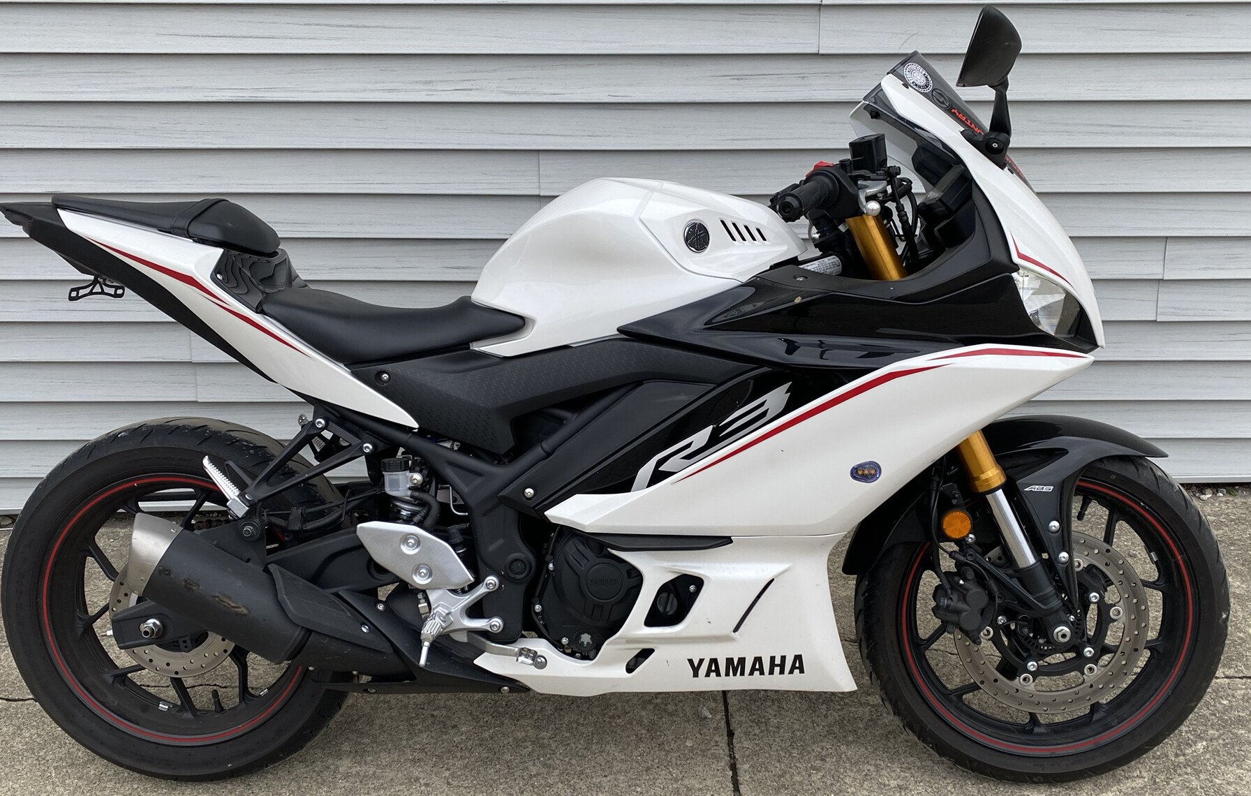 2019 yamaha r3 for sale near me