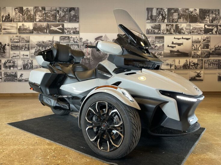 Photo for 2020 Can-Am Spyder RT