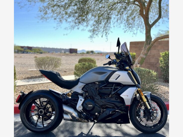 Thumbnail Photo undefined for 2020 Ducati Diavel
