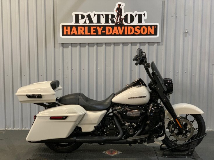 Photo for 2020 Harley-Davidson Touring Road King Special