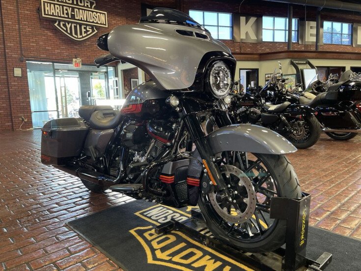 Photo for 2020 Harley-Davidson CVO Street Glide