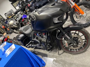 2020 Indian Challenger Dark w/ ABS