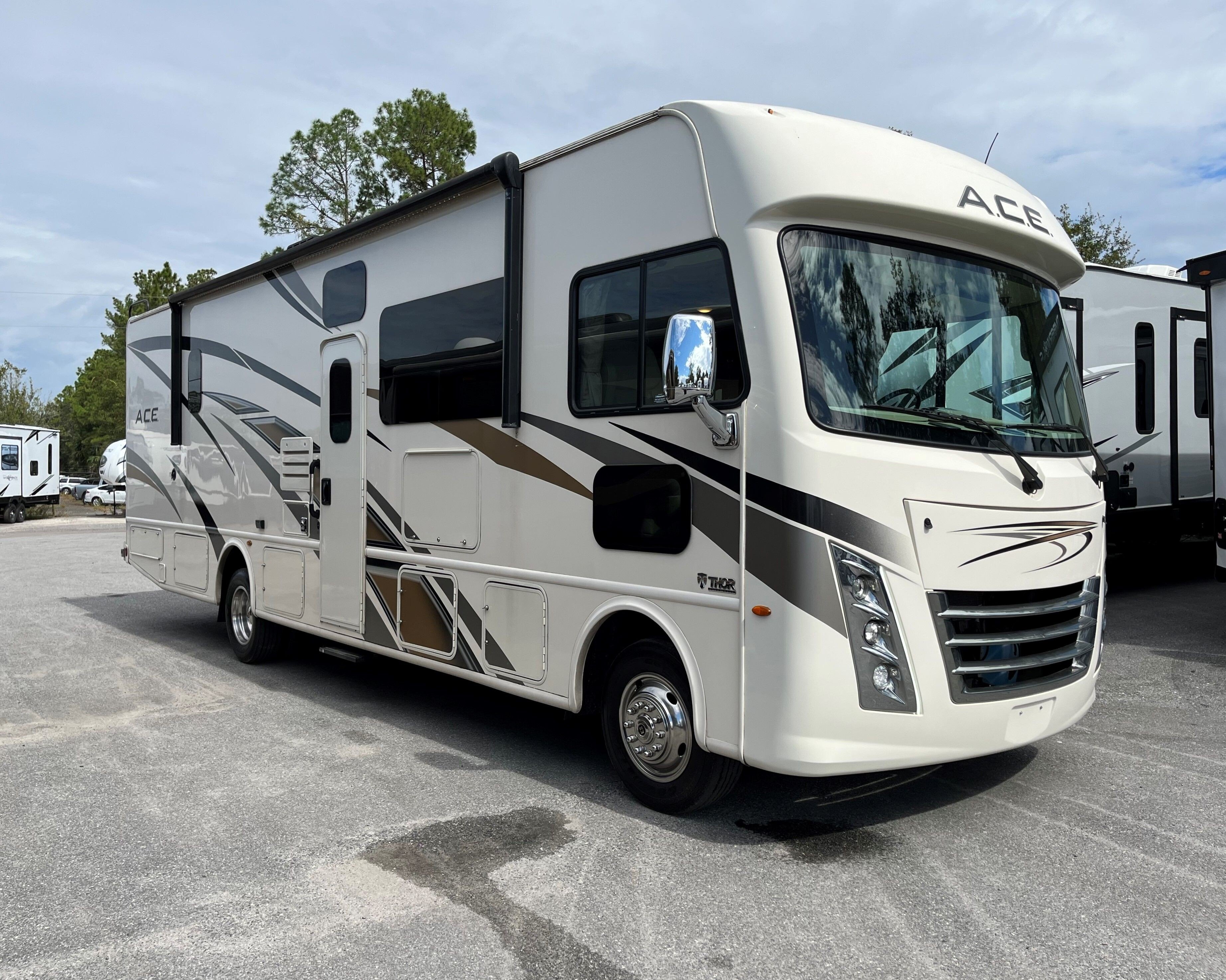2020 Thor ACE RVs for Sale RVs on Autotrader