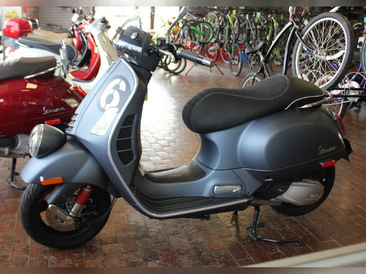Thumbnail Photo undefined for New 2020 Vespa GTV 300