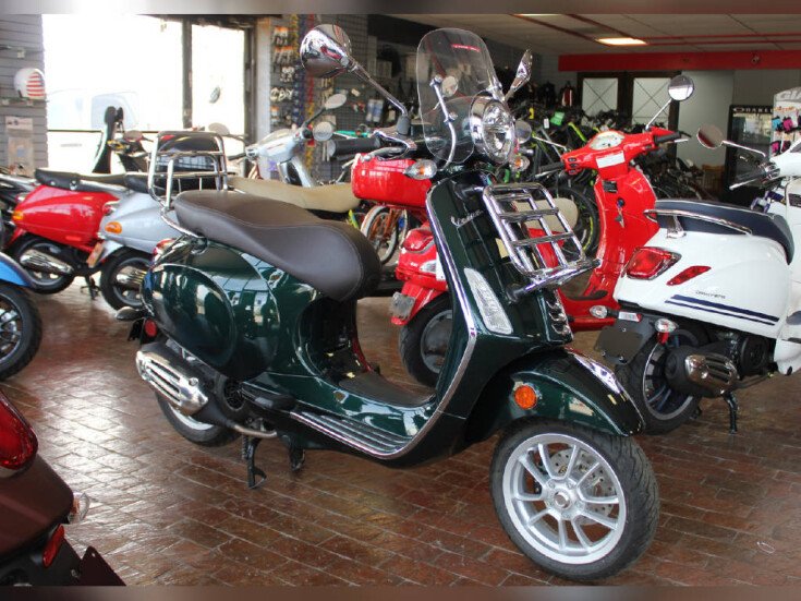 Thumbnail Photo undefined for New 2020 Vespa Primavera 150
