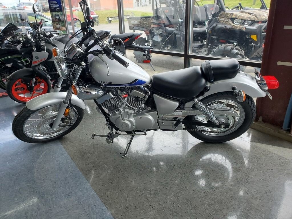 yamaha v star 2020