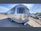 Thumbnail Photo 5 for 2021 Airstream Globetrotter