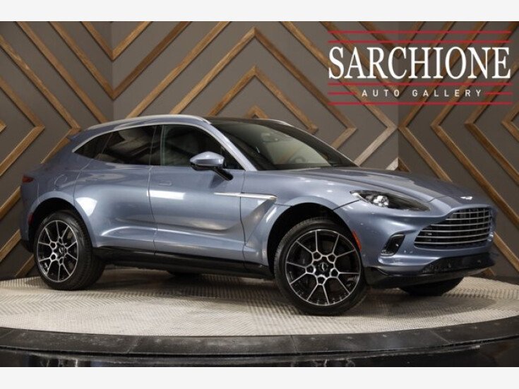 Thumbnail Photo undefined for 2021 Aston Martin DBX