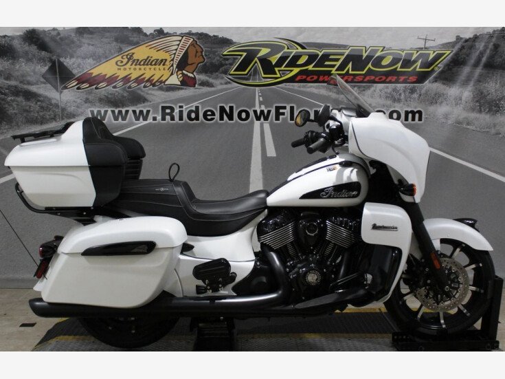 Thumbnail Photo undefined for 2021 Indian Roadmaster Dark Horse