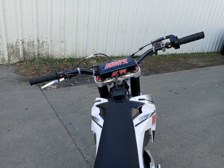 Thumbnail Photo undefined for New 2021 SSR SR189