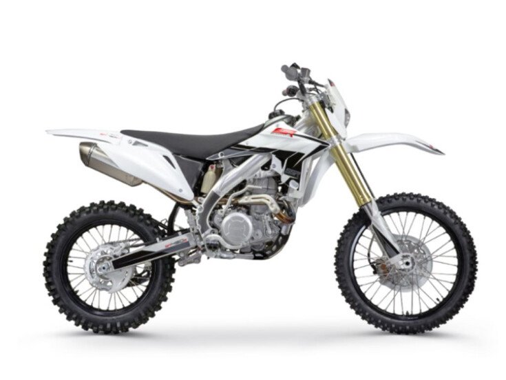 Photo for New 2021 SSR SR450S