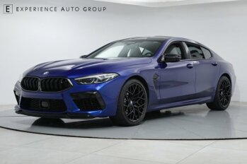 2022 BMW M8