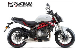 New 2022 Benelli 302S