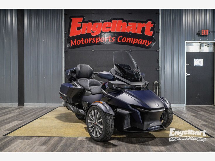 Thumbnail Photo undefined for New 2022 Can-Am Spyder RT