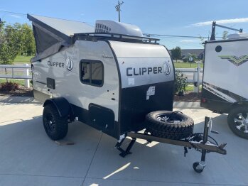 New 2022 Coachmen Clipper