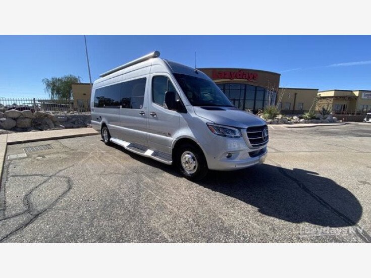 Thumbnail Photo undefined for New 2022 Coachmen Galleria 24A
