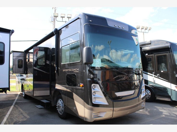 Thumbnail Photo undefined for New 2022 Coachmen Sportscoach
