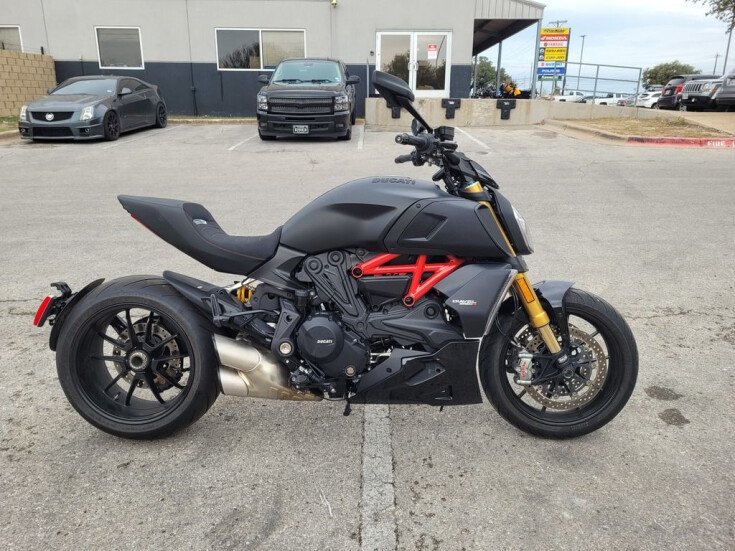 Thumbnail Photo undefined for 2022 Ducati Diavel