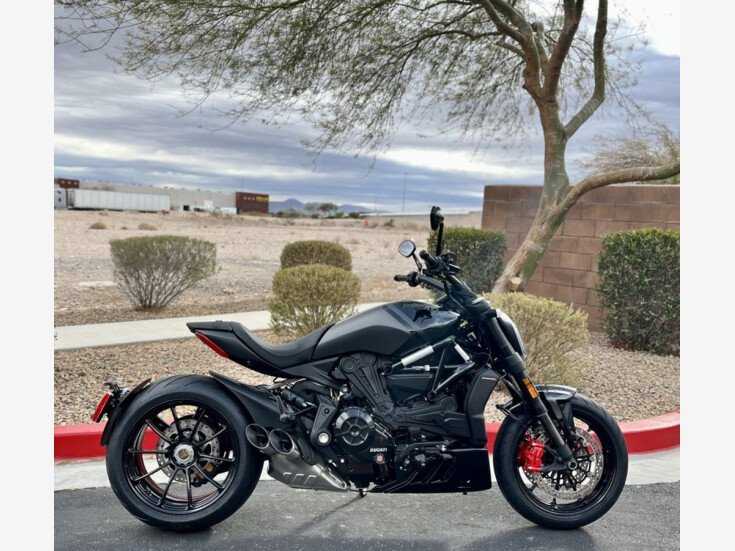 Thumbnail Photo undefined for New 2022 Ducati Diavel