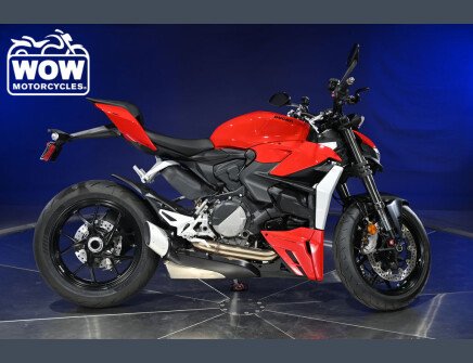 Thumbnail Photo undefined for New 2022 Ducati Streetfighter V2