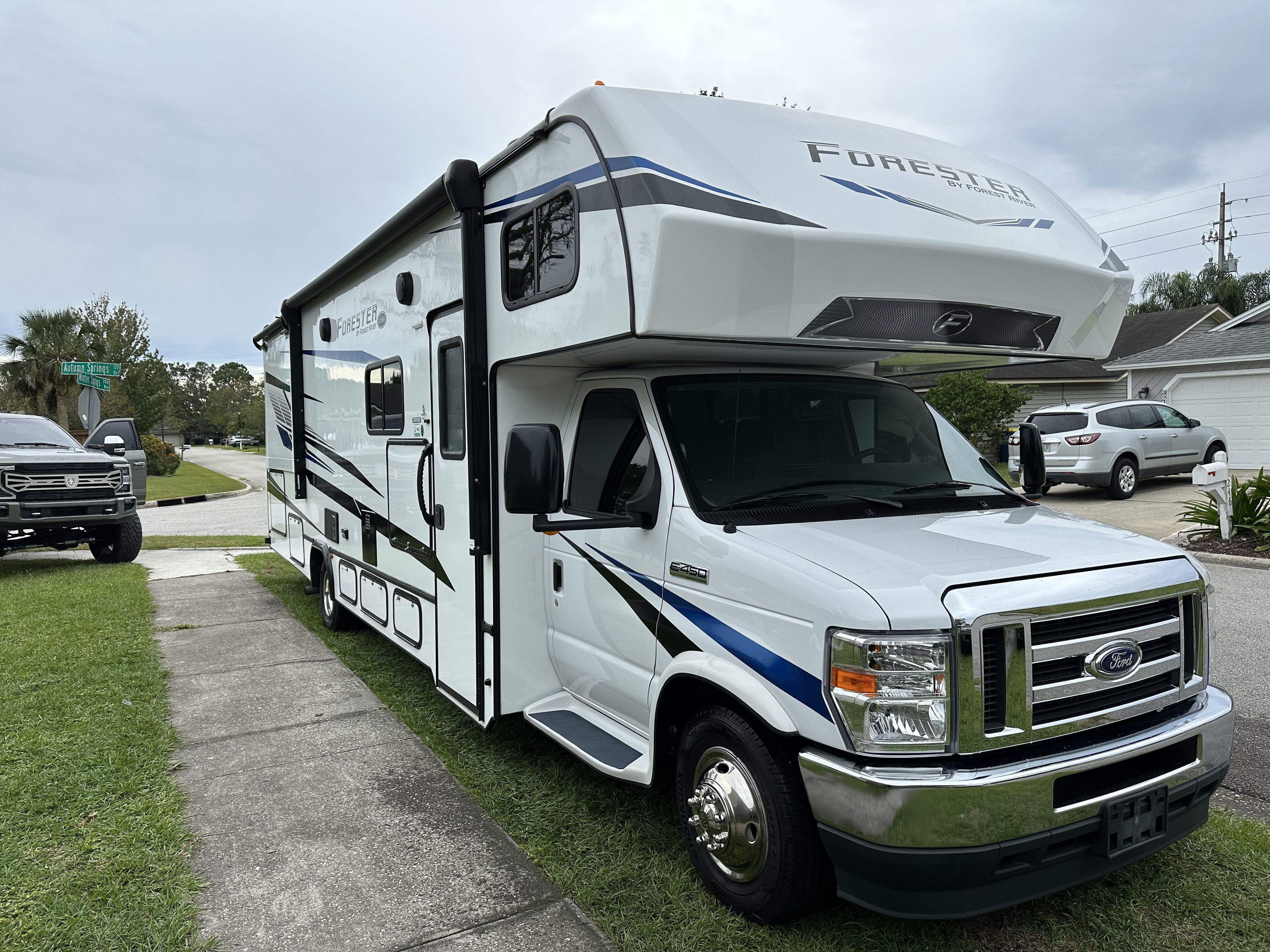 Used class c motorhomes for deals sale by owner near me